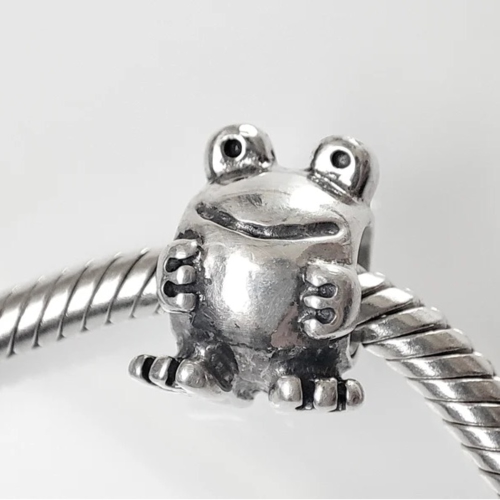 Authentic Retired Pandora Silver Frog Charm Bracelet